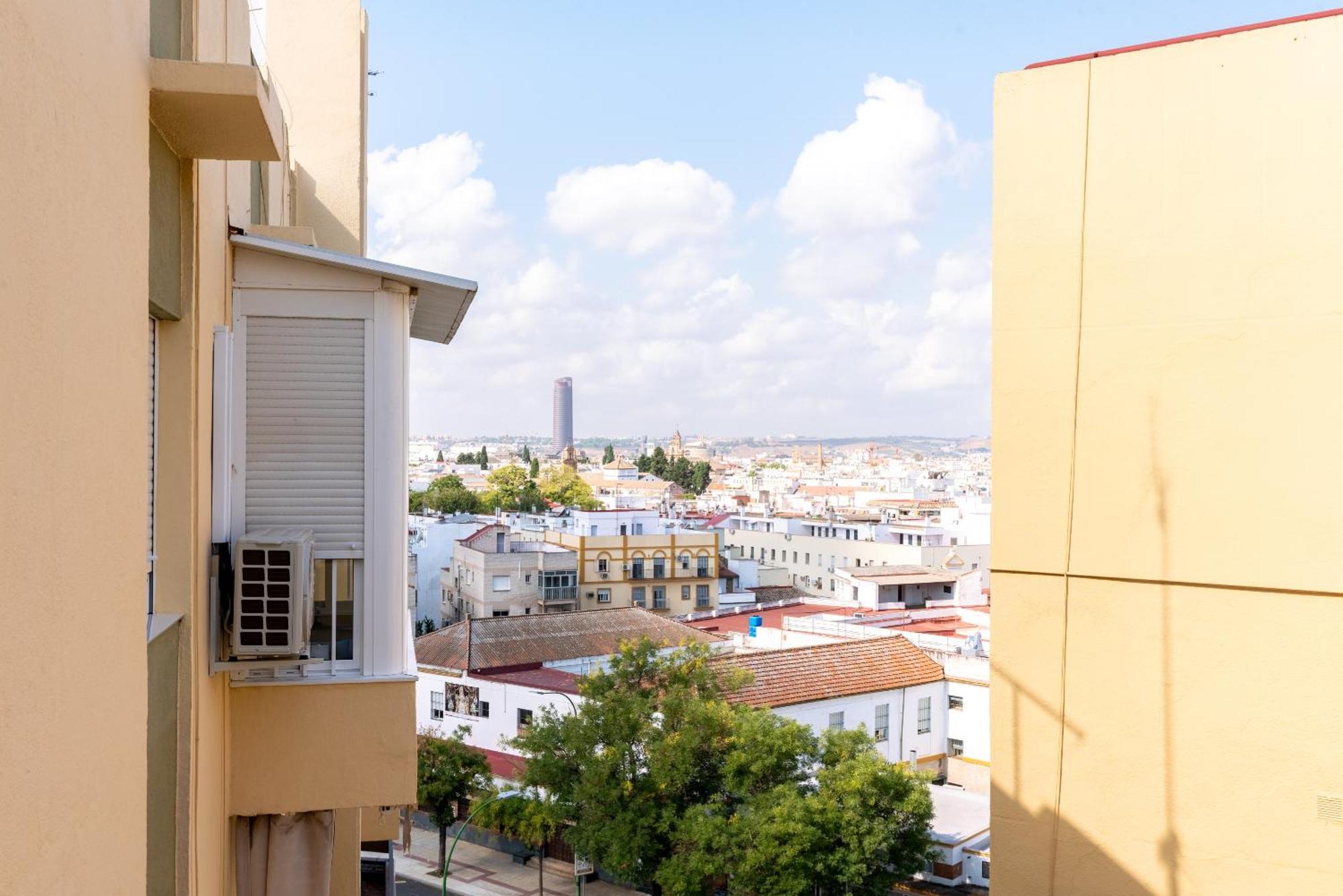 Apartamento Familiar Maria Auxiliadora Sevilla Exteriör bild